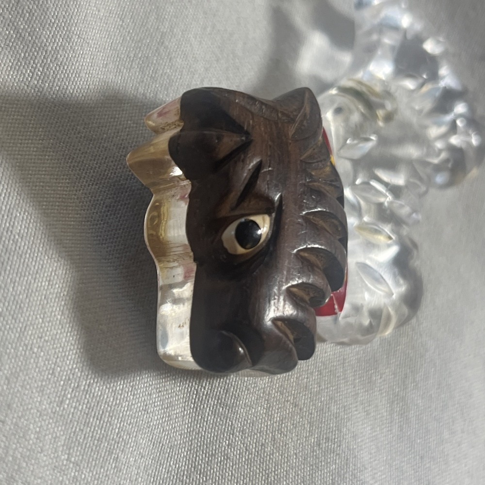 Vintage Mid Century Carved Lucite and Wood Scottie Dog Brooch Pin 1940's - Picture 3 of 11